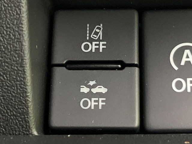 �y�X�Y�L �Z�[�t�e�B�T�|�[�g�z���s���ɑO���̎ԗ�����F�����A�Փ˂������Ȏ��͌x��ƃu���[�L�ŏՓˉ���Ɣ�Q�y�����A�V�X�g�B�����S�Ƀh���C�u�����y���݂��������܂��B