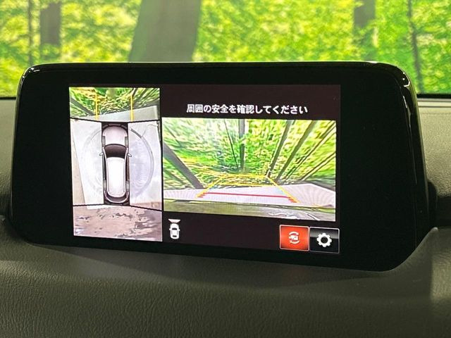 �y360&deg;�r���[���j�^�[�z��p�̃J�����ɂ��A�ォ�猩���낵���悤�Ȏ��_��360�x�N���}�̎��͂��m�F���邱�Ƃ��ł��܂������p�������m�F���₷���A�����ꏊ�ł̐؂�Ԃ��⒓�Ԃ��X���[�Y�ɍs���܂��B