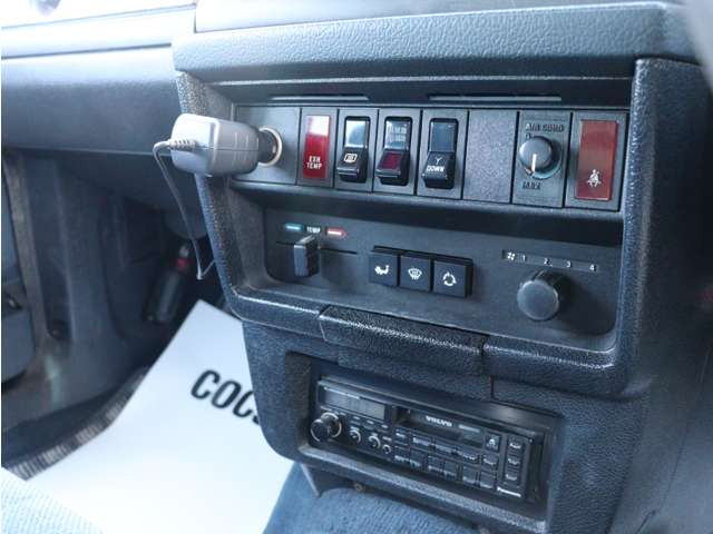 �h�C�c�̃{���{���`���[�j���O���[�J�[HEICO SPORTIV�̐��K�̔��X���t���ƈ��m���ɂ�HEICO SPORTIV�v���~�A���p�[�g�i�[KANTO / TOKAI�Ƃ��ĉ^�c�����Ă��܂��B