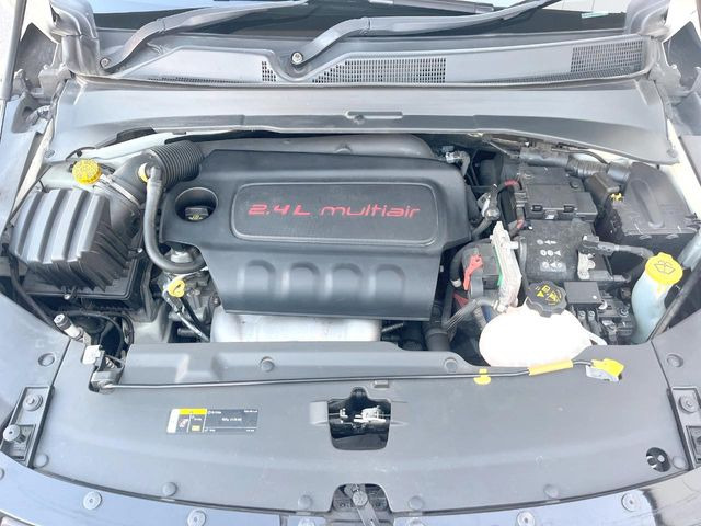 �����X�ł́A�e���[�J�[�̐�p�f�f�e�X�^�[�𓱓��B���Ǝ��i�����e�N�j�J���X�^�b�t���풓���Ă���܂��̂ŁA������̍ۂɂ����S���Ă����p���������܂��B