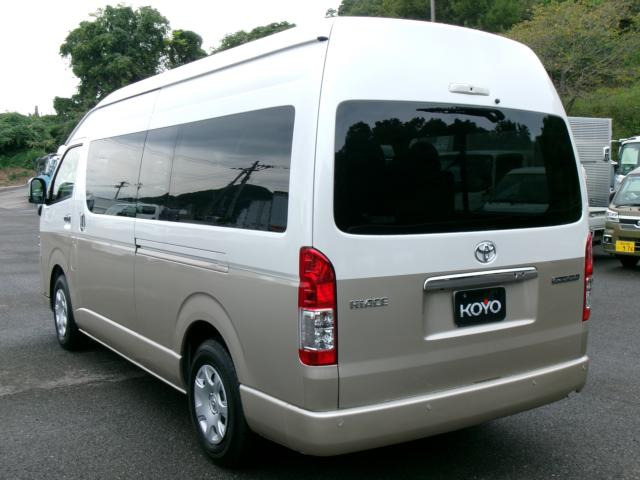 ハイエース2.7 グランドキャビン