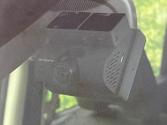 �y�h���C�u���R�[�_�[�z���S�E���S�ȃJ�[���C�t�ɕK�{�̃h���C�u���R�[�_�[�𑕔�!���s���͂������A������^�]�⎖�̂ɑ��������ۂ̏󋵂��f���ŋL�^���A����̃��X�N�ɔ����܂��B