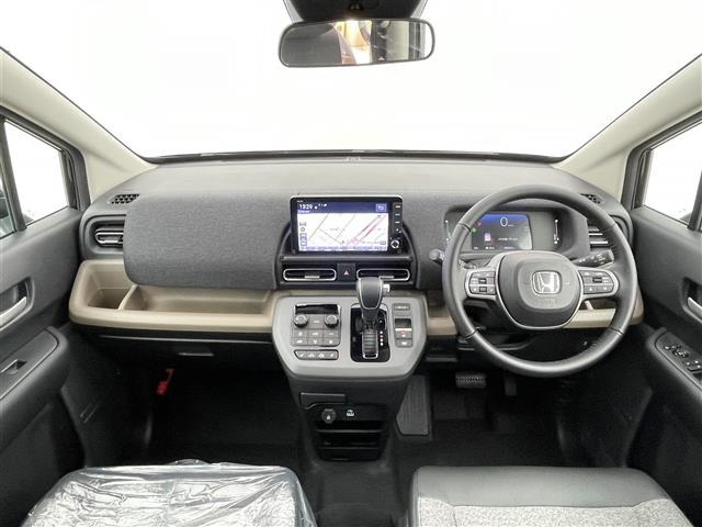 フリード1.5 e:HEV エアー EX