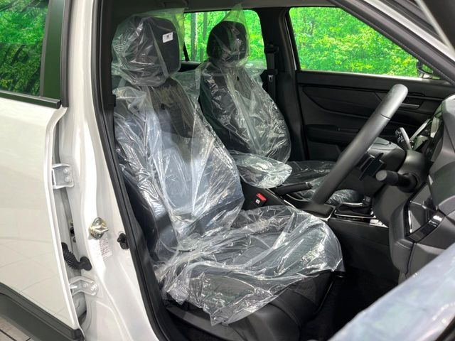 �y�n�[�t���U�[�V�[�g�z�������ƍ���S�n�𗼗������l�C�̃V�[�g���w�ʁE���ʂ̃t�@�u���b�N�f�ނ́A�ʋC���̗ǂ��⊊��ɂ����ɗD��Ă��܂��B�C���╞���ɍ��E���ꂸ���K�ɂ���肢�������܂��B