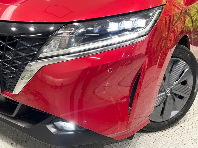 �yLED�w�b�h���C�g�z���V����ԑ��s�����ǍD�Ȏ��E���m�ۂ����S���ĉ^�]�ł��鍂�P�xLED�w�b�h���C�g�𑕔�!�_�����x�������A����d�͂��}�����Ă��܂��B