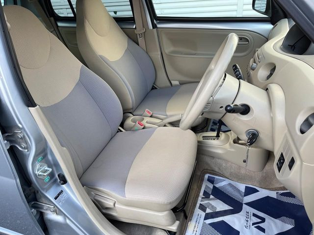 �^�]�ȃV�[�g���͎g�p�������Ȃ��A�ǍD�ȏ�ԂƂȂ��Ă��܂��B���J�Ɏg���Ă������Ƃ��悭�킩��܂��ˁB