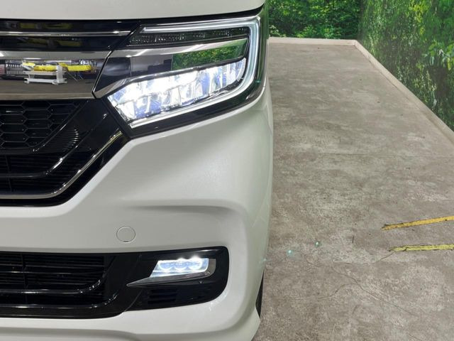 �yLED�w�b�h���C�g�z���V����ԑ��s�����ǍD�Ȏ��E���m�ۂ����S���ĉ^�]�ł��鍂�P�xLED�w�b�h���C�g�𑕔�!�_�����x�������A����d�͂��}�����Ă��܂��B