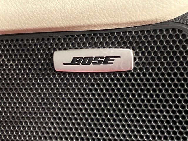 �yBOSE�T�E���h�V�X�e���t�������i�r�z�[���̃i�r�@�\�͂������A���x�ȃ`���[�j���O�\�͂����ڂ���Ă���A�������ȉ��y�����y���݂��������܂���