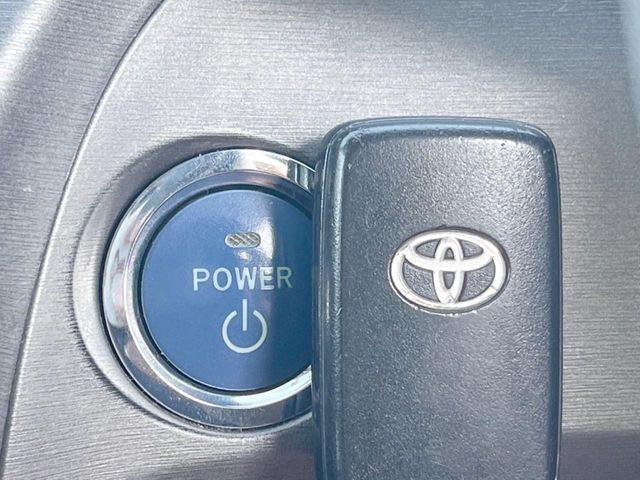 �y�X�}�[�g�L�[�z�J�o����|�P�b�g�ɓ��ꂽ�܂܂ł��h�A�̎{���E�������\�ȃX�}�[�g�L�[�𑕔��B�G���W���̃I���E�I�t�����J�M�����o���K�v����������Ƃ��Ă��֗��ł���