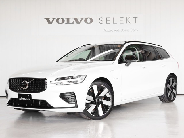 V60ウルトラ T6  AWD プラグインハイブリッド 4WD