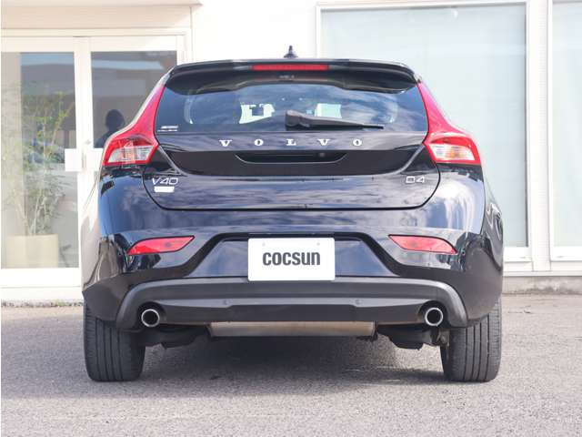 ���s�^�G���W���ɂ̓{���{�̔F�؂��擾����MOTUL�̍����I�C��SPECIFIC RBS0-2AE(0W-20)���g�p���܂��B