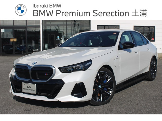 i5M60 xドライブ 4WD