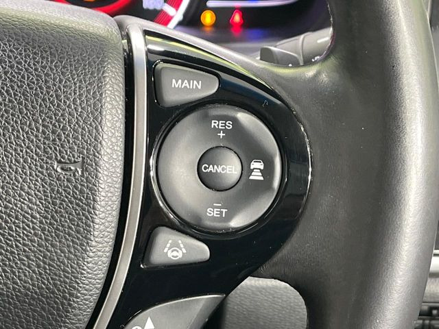 �y�A�_�v�e�B�u�N���[�Y�R���g���[���z�������H�ł̒��������s���y��!!�����ő��x��ۂN���[�Y�R���g���[�����A�Փˌy���V�X�e���ƘA�g���A�O���̎ԗ������m���ĎԊԂ�ۂ悤�ɑ��x���߂��Ă���܂�!!