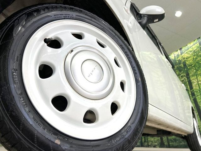 �y����14�C���`�A���~�z�C�[���z�O�ςɃ}�b�`���������A���~�z�C�[���𑕒����Ă���܂��B�e��ЊO�A���~�z�C�[����A�X�^�b�h���X�^�C�����戵�����Ă���܂��B���񂲑��k����������