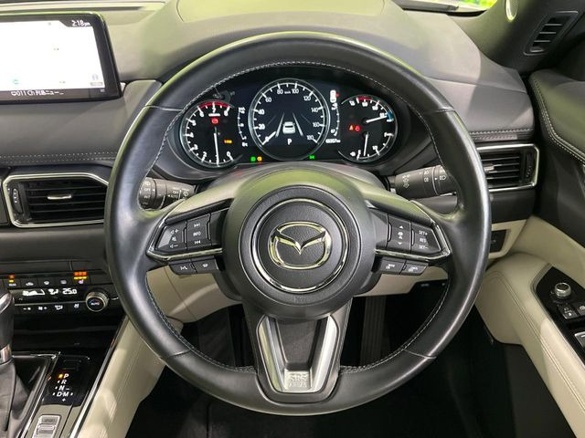 �y�����v�����X�e�A�����O�z�㎿�Ȋv���g�p���邱�ƂŁA��ɂ����������݂ƂĂ��^�]���₷���n���h���ł���