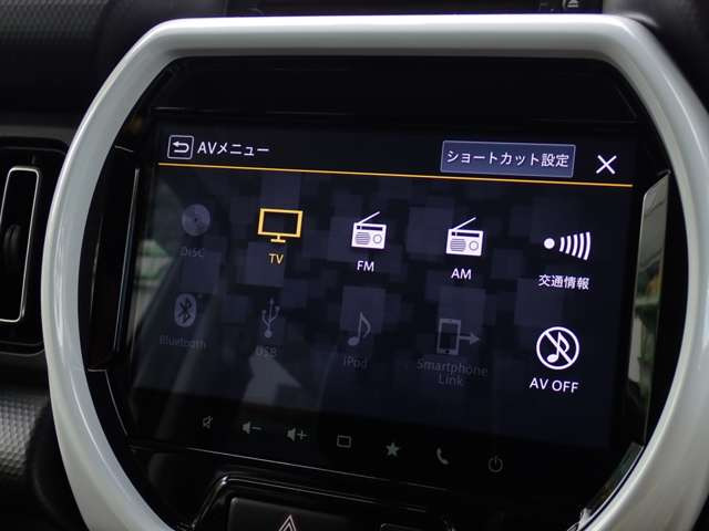 AV���j���[��ʁB�t���Z�OTV�ABluetooth�ڑ��\�ł��B