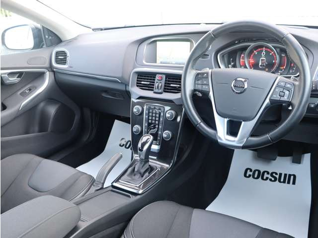 �k���É��X�A�y�Y�X�͎w�萮���H������L�B��c�X�A���l�X�ɂ͔F�ؐ����H������L���Ă��܂��B���ꂼ��̋��_�ɐ������t�g��e�X�^�[���̐ݔ��@����������Ă��܂��B