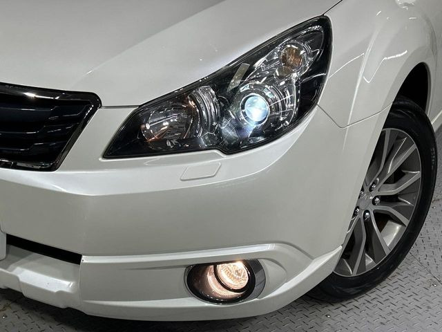 �yHID�w�b�h���C�g�z���ɖ��邭�O�����Ƃ炵�Ă����̂ŁA���V����Ԃ̑��s�������E�ǍD�ň��S���Ă���肢�������܂��B