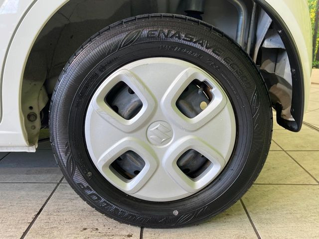 �y�����A���~�z�C�[���z�O�ςɃ}�b�`���������A���~�z�C�[���𑕒����Ă���܂��B�e��ЊO�A���~�z�C�[����A�X�^�b�h���X�^�C�����戵�����Ă���܂��B���񂲑��k����������