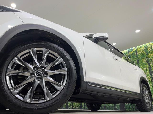 �y����19�C���`�A���~�z�C�[���z�O�ςɃ}�b�`���������A���~�z�C�[���𑕒����Ă���܂��B�e��ЊO�A���~�z�C�[����A�X�^�b�h���X�^�C�����戵�����Ă���܂��B���񂲑��k����������