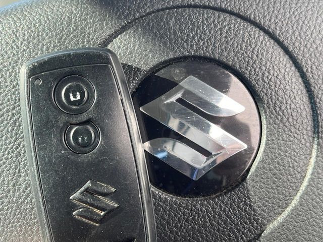 �y�L�[���X�z�������ꂽ�ꏊ����ł��{�^����Ńh�A�̊J���E�{�����ł���̂łƂ��Ă��֗�!�h�A�̌�������ɏ������邱�Ƃ�����܂����