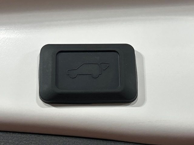 �y�p���[�o�b�N�h�A�z�X�}�[�g�L�[��^�]�Ȃ̃{�^�������������Ń��A�Q�[�g�������ŊJ���܂�!�ו��������Ă��鎞��A�����ʒu�ɂ���o�b�N�h�A��߂�ۂɕ֗��ȋ@�\�ł���