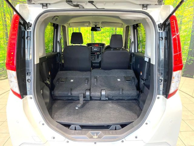 ���i�̂���������ʋ΁A���}���ɏ\���ȉ׎��X�y�[�X���m�ۂ��Ă���܂��B�Z�J���h�V�[�g��|���ƁA�傫�ȉו��̐ύڂ��\�ł���