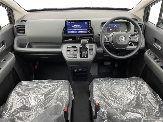 フリード1.5 e:HEV クロスター 4WD