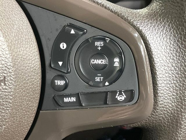 �y�A�_�v�e�B�u�N���[�Y�R���g���[���z�������H�ł̒��������s���y��!!�����ő��x��ۂN���[�Y�R���g���[�����A�Փˌy���V�X�e���ƘA�g���A�O���̎ԗ������m���ĎԊԂ�ۂ悤�ɑ��x���߂��Ă���܂�!!