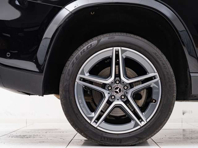 �A�����ÎԂ̓A�t�^�[�����e�i���X�̐M�������ߎ肾�ƍl���Ă���܂��B���X�͂��q�l�ƒ������t�����������A���ɐ������傫���Ȃ��X��ڎw���܂��B���[�Ԍォ�炪���q�l�Ƃ̃J�[���C�t�̎n�܂肾�ƍl���Ă��܂��B