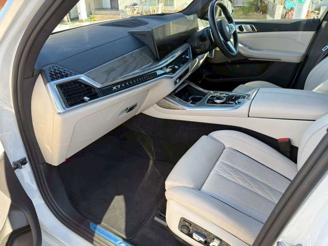 �C�ɂȂ邨�Ԃ�����܂�����E�̓d�b�ԍ����璼�ڂ��X�ɂ��₢���킹���������B�x�����@����ԗ����A��Ԃ܂łȂ�ł������������Ē����܂��B�X�^�b�t�ꓯ���A�����҂����Ă���܂��B