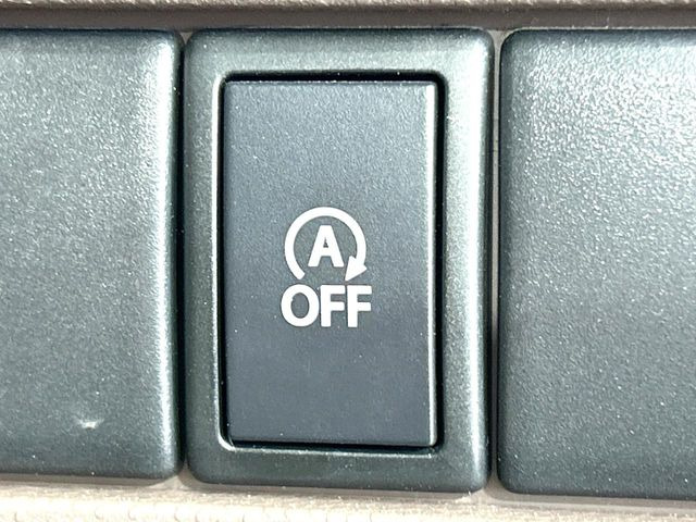 �y�A�C�h�����O�X�g�b�v�z�ԐM����a�؂Œ�Ԃ����ۂɃG���W�����~���A���ʂȔR���̏����}���܂��B�R��������ی�ɂȂ���@�\��G���W���̓u���[�L�𗣂��΍Ďn�����܂��B