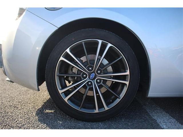 ���Ǝҗl�ւ̔̔��͂��f�肳���Ă��������܂��B �Ԍ������ԗ��̏ꍇ�́A�Ԍ����擾�������x�������z�ŕ\�����Ă���܂��B