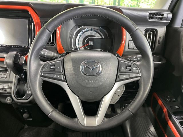 �y�����v�����X�e�A�����O�z�㎿�Ȋv���g�p���邱�ƂŁA��ɂ����������݂ƂĂ��^�]���₷���n���h���ł���