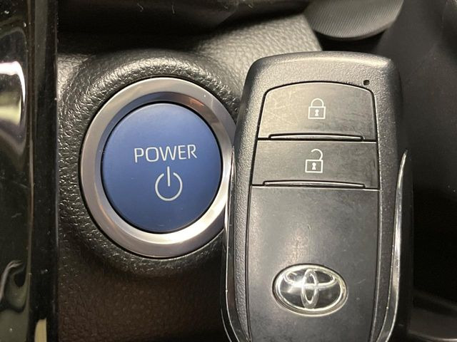 �y�X�}�[�g�L�[�z�J�o����|�P�b�g�ɓ��ꂽ�܂܂ł��h�A�̎{���E�������\�ȃX�}�[�g�L�[�𑕔��B�G���W���̃I���E�I�t�����J�M�����o���K�v����������Ƃ��Ă��֗��ł���