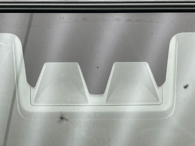 �y�X�}�[�g�A�V�X�g�z���s���ɑO���̎ԗ�����F�����A�Փ˂������Ȏ��͌x��ƃu���[�L�ŏՓˉ���Ɣ�Q�y�����A�V�X�g�B�����S�Ƀh���C�u�����y���݂��������܂��B