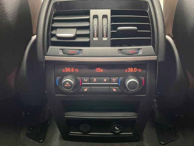 ���S�ȃV�[�g�q�[�^�[:���������ӂ�郌�U�[�V�[�g�ɁA�O�ȁE��ȂɃV�[�g�q�[�^�[�𓋍ڂ��Ă���܂��B