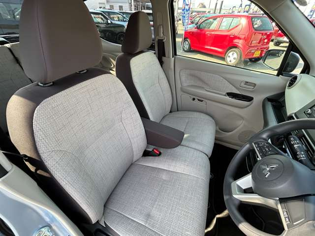 ���J�[�i�r�A�A���~�z�C�[���AHID���C�g���̃J�[�p�i��������舵���Ă��܂�������]������΂��Ђ����k����������