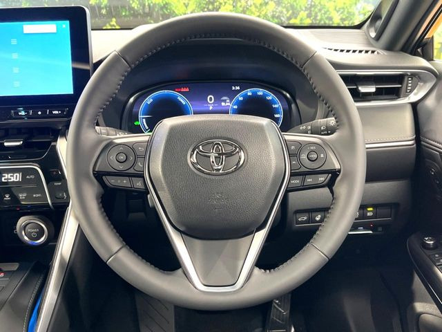 �y�����v�����X�e�A�����O�z�㎿�Ȋv���g�p���邱�ƂŁA��ɂ����������݂ƂĂ��^�]���₷���n���h���ł���