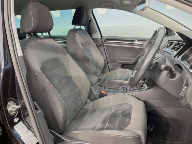 ���V�[�g�̎g�p��:�j��E�ւ�������Ȃ��A�����̒ʂ肫�ꂢ�ȏ�Ԃ��ێ����Ă���܂��B�܂��A�����N���[�j���O�E�R�[�e�B���O�����p�����������܂��B