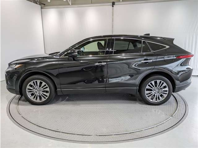 ハリアー2.5 ハイブリッド E-Four Z レザーパッケージ 4WD