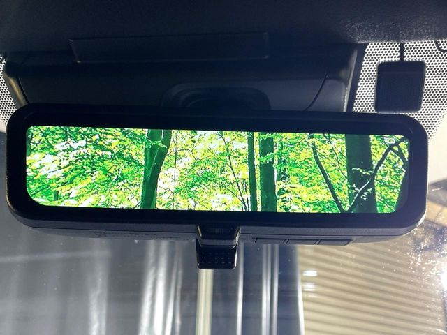 �y�f�W�^���C���i�[�~���[�z��Ȃ̑傫�ȉו��⓯��҂Ō�����m�F���Â炢���ł����S!�J�������B�e�����ԗ�����̉f�������[���~���[���ɕ\���B�N���A�Ȏ��E�ŏ󋵂̊m�F���\�ł�!