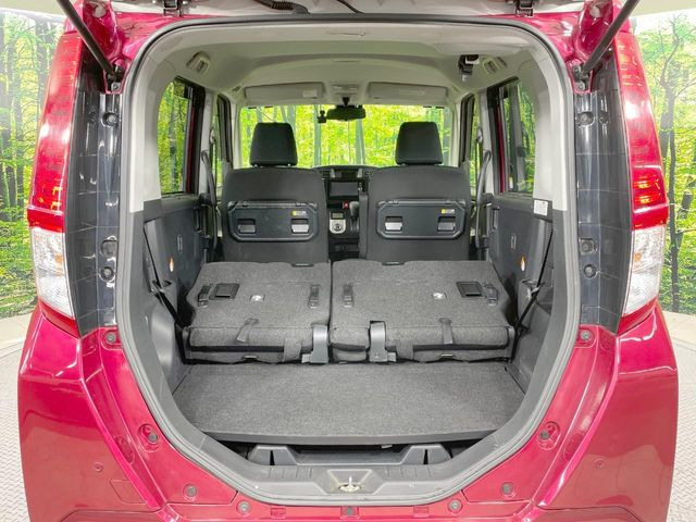 ���i�̂���������ʋ΁A���}���ɏ\���ȉ׎��X�y�[�X���m�ۂ��Ă���܂��B�Z�J���h�V�[�g��|���ƁA�傫�ȉו��̐ύڂ��\�ł���