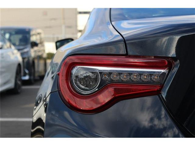 ���Ǝҗl�ւ̔̔��͂��f�肳���Ă��������܂��B �Ԍ������ԗ��̏ꍇ�́A�Ԍ����擾�������x�������z�ŕ\�����Ă���܂��B