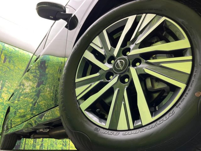 �y����16�C���`�A���~�z�C�[���z�O�ςɃ}�b�`���������A���~�z�C�[���𑕒����Ă���܂��B�e��ЊO�A���~�z�C�[����A�X�^�b�h���X�^�C�����戵�����Ă���܂��B���񂲑��k����������