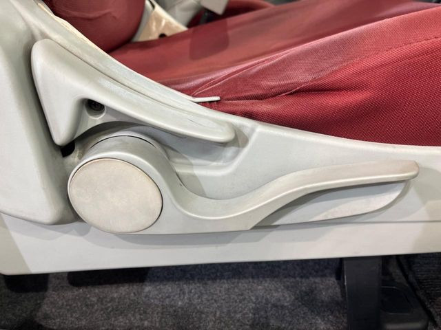 �y�V�[�g���t�^�[�z�V�[�g���ʂ̈ʒu���㉺�ɒ����ł���V�[�g���t�^�[�𑕔��B�啿�ȕ��������ȕ����œK�ȃh���C�r���O�|�W�V�����ŉ^�]�ł��܂��B