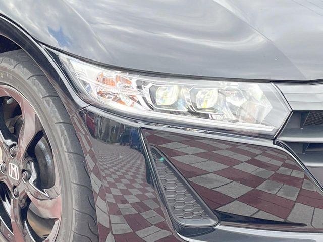 �yLED�w�b�h���C�g�z���V����ԑ��s�����ǍD�Ȏ��E���m�ۂ����S���ĉ^�]�ł��鍂�P�xLED�w�b�h���C�g�𑕔�!�_�����x�������A����d�͂��}�����Ă��܂��B