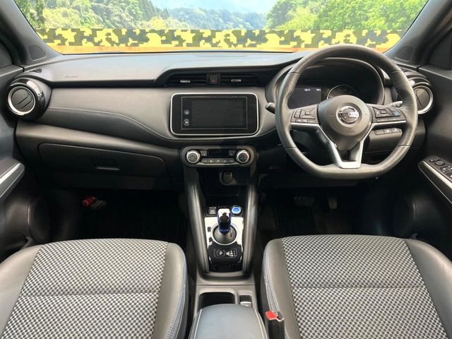 グループ総在庫数約30,000台!!全国の系列店からメーカー・車種問わずご紹介出来るので、あなたにピッタリのお車が見つかるはずです♪まずはお問い合わせ下さい☆