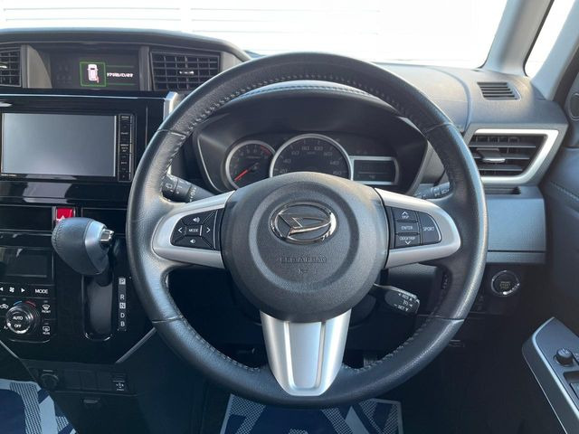 �y�����v�����X�e�A�����O�z�㎿�Ȋv���g�p���邱�ƂŁA��ɂ����������݂ƂĂ��^�]���₷���n���h���ł���