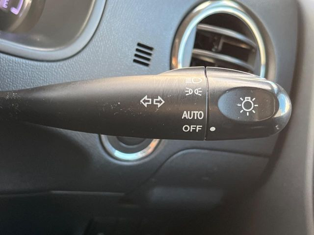 �y�I�[�g���C�g�z����̖��邳�ɉ����Ď����Ńw�b�h���C�g�̓_���E�������ł���@�\�ł�!���C�g�̕t���Y��E�����Y��Ȃǂ������Ȃ�A�J�̓���[���̑��s�����S!�g���l���ʉߎ����֗��ł��ˁ�